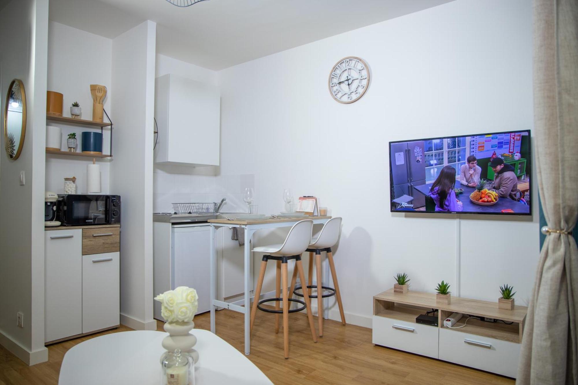 Centre-Ville - Fibre - Netflix - Le Beverley Studio Blain Экстерьер фото